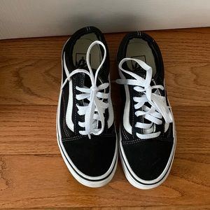 Black old school vans